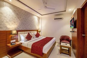Hotel Arch Suites