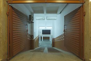 Hotel Arch Suites