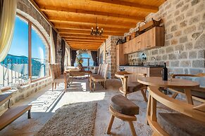 VILLA MILENA