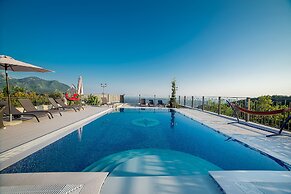 VILLA MILENA