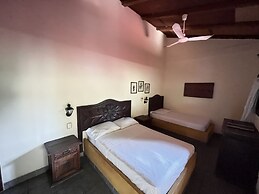 Hotel Rancho Escondito
