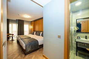 Freya Hotel