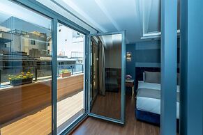 Freya Hotel