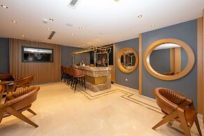 Freya Hotel