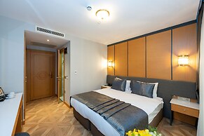 Freya Hotel