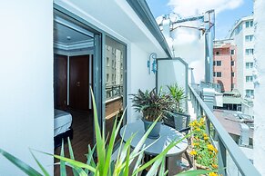 Freya Hotel
