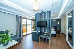 Freya Hotel