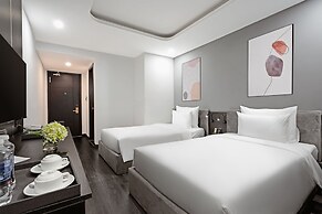 MERCY EMERALD HOTEL