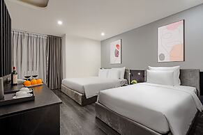 MERCY EMERALD HOTEL