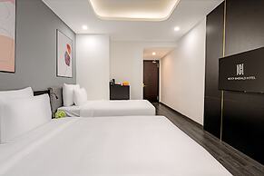 MERCY EMERALD HOTEL