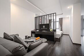 MERCY EMERALD HOTEL