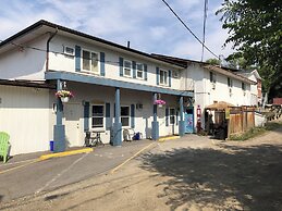 Creston Valley Motel