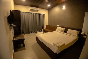 Canal Touch Resort