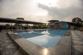 Canal Touch Resort