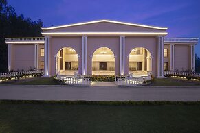 Himal Resort