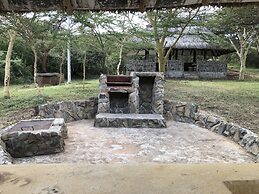 Isalaasha Bush Camp