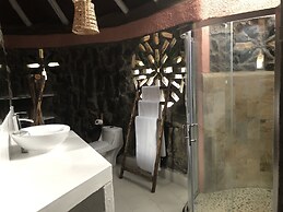 Isalaasha Bush Camp