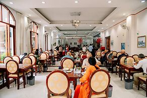Lisha roungnakhone hotel