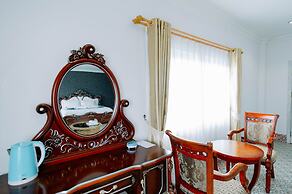 Lisha roungnakhone hotel