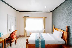 Lisha roungnakhone hotel