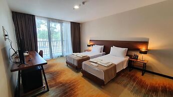 Carousel Hotel