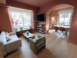 Albium Hotel