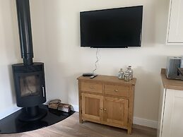 One Bedroom Barn With Free Parking
