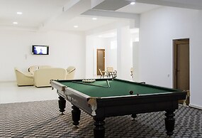 ALEXANDER HOTEL