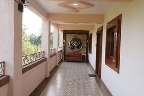 Raaj Resort