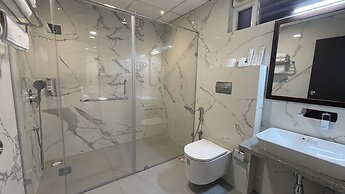 Hotel Silver Clé Hitech City