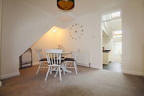 Remarkable 3-bed House in Bath