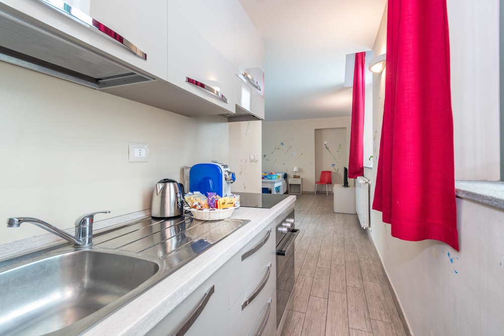 Housing Giulia by Wonderful Italy