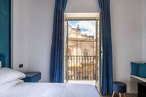 Villena Plaza by Wonderful Italy