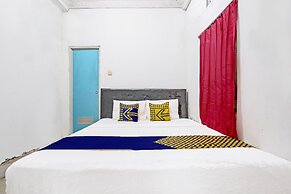 Hotel O Adinda Kost