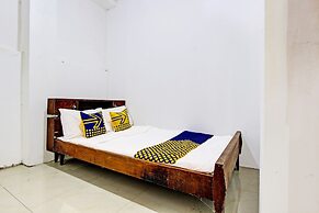 Hotel O Adinda Kost