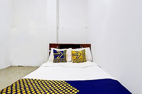 Hotel O Adinda Kost