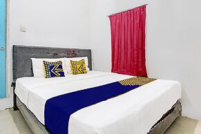 Hotel O Adinda Kost