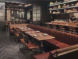 Pullman Singapore Hill Street
