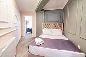 The Royal Luxury Hotel