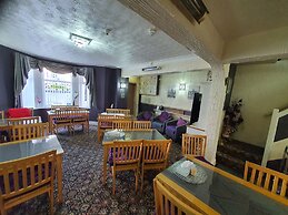 Windsor House Hotel