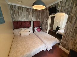 Windsor House Hotel