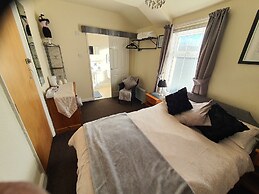 Windsor House Hotel