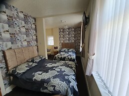 Windsor House Hotel