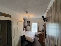 Windsor House Hotel
