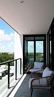 Level luxury condos