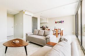 Level luxury condos