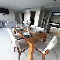 Level luxury condos