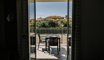 Mimosa 1 int 7 in Cervo