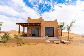 Bab Al Nojoum Bateen Liwa