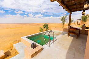 Bab Al Nojoum Bateen Liwa